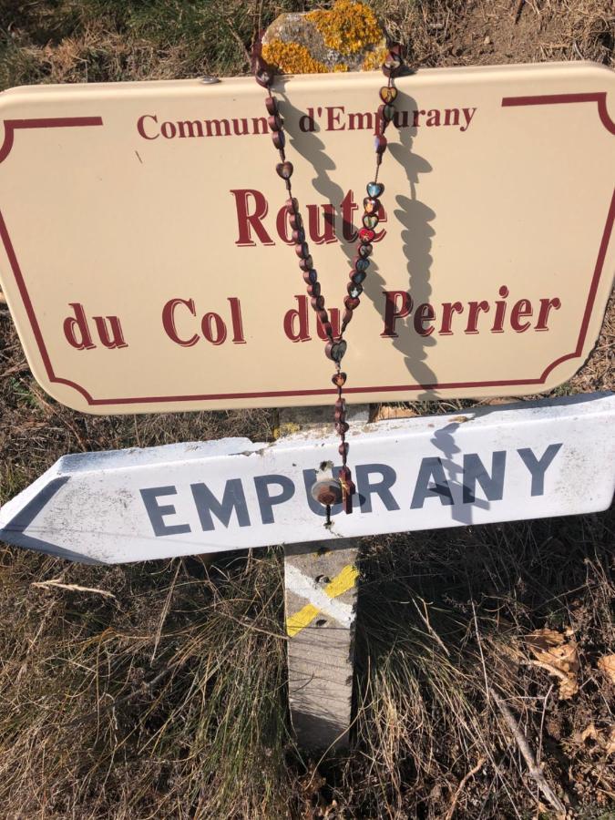 Auberge de jeunesse Les Toiles Filantes à Empurany Extérieur photo